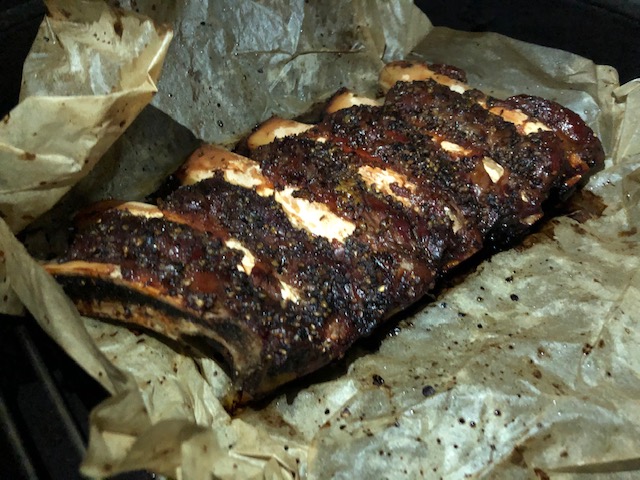 Beef Back Ribs vom Biru Wagyu auf dem Keramik Grill