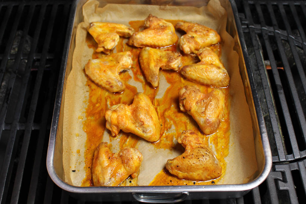 Saftige Chicken Wings vom Gasgrill