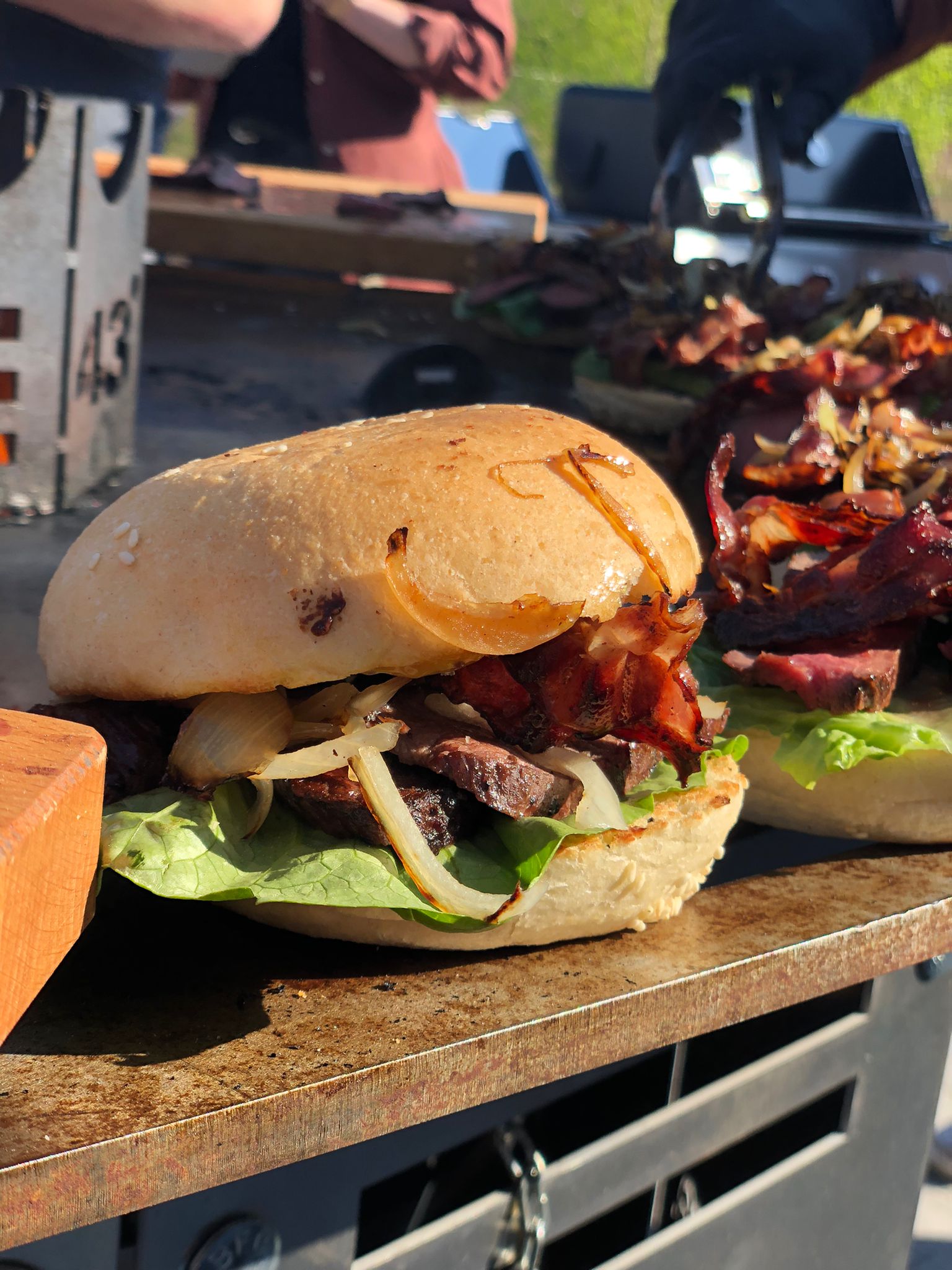 Burger von der Platte