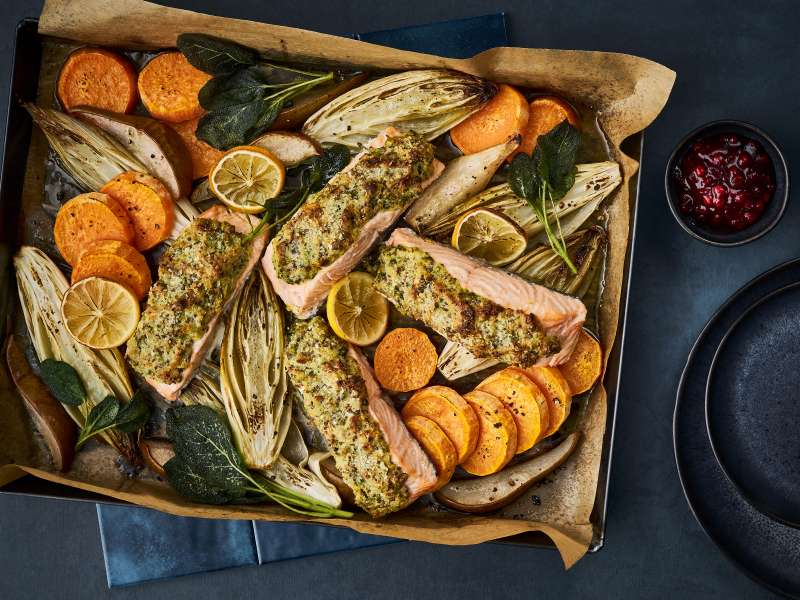 Lachsfilets mit Kräuterkruste